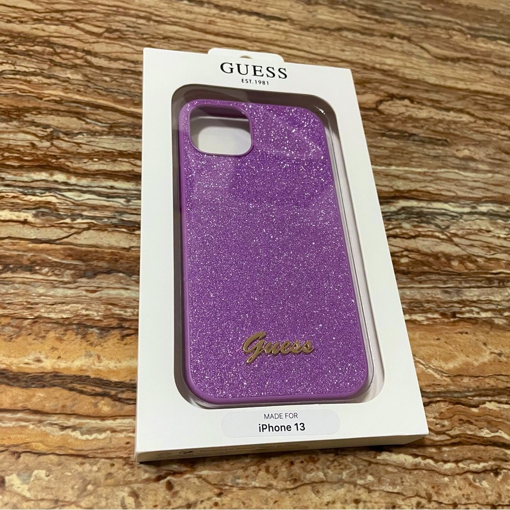 Guess - Picture 3 of 3